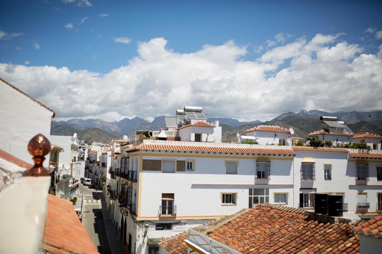 Charming Nerja Hostel Exterior photo