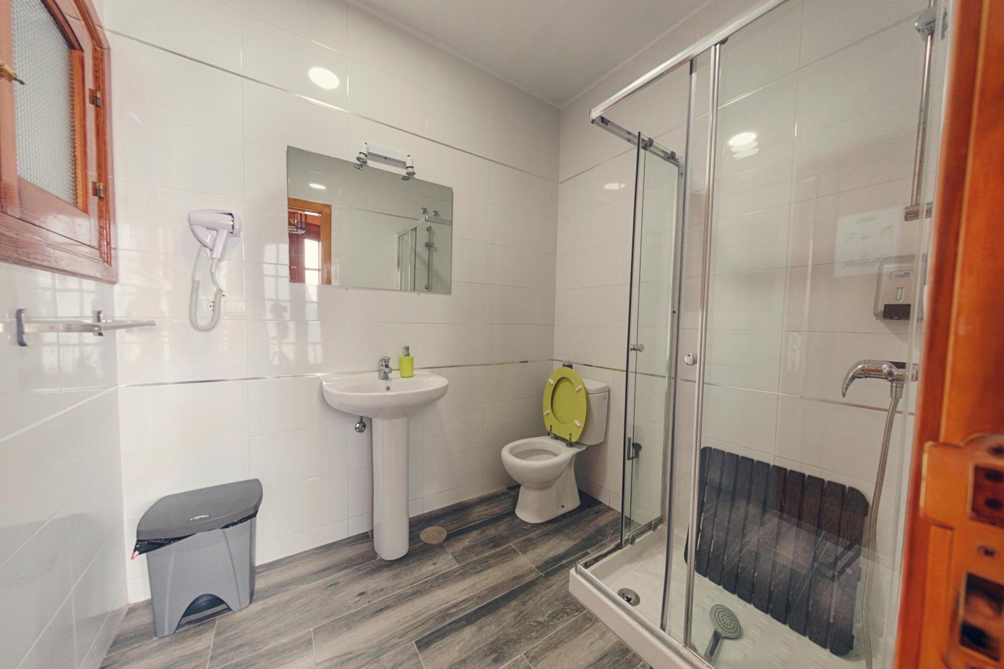 Charming Nerja Hostel Room photo